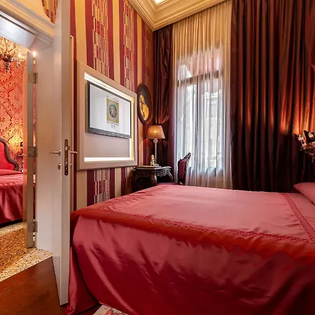 Palazzetto Madonna 4* Venice