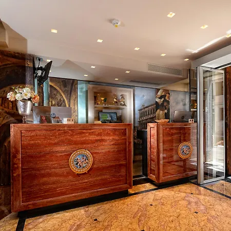 Palazzetto Madonna מלון 4*