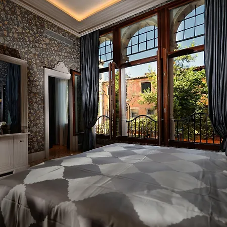 Hotel Palazzetto Madonna Venice