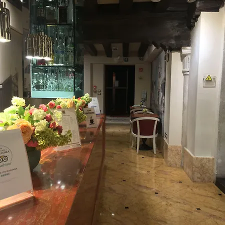 Palazzetto Madonna מלון 4*