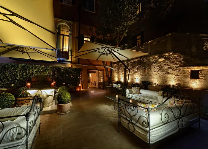 Palazzetto Madonna מלון 4*